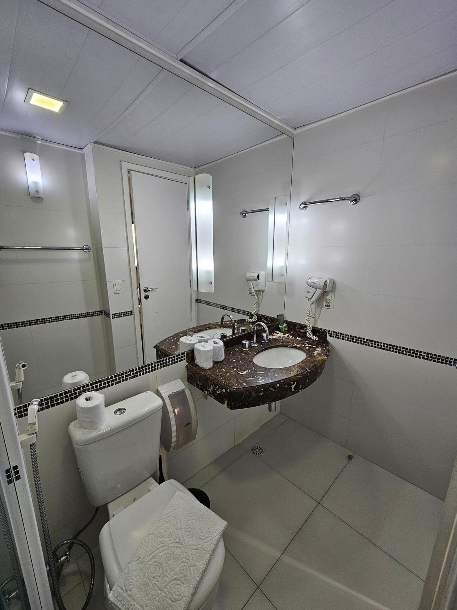 Flat Av Macuco Ibirapuera Uh-2710